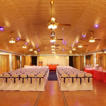 Hotel Fort Queen Kochi Екстер'єр фото
