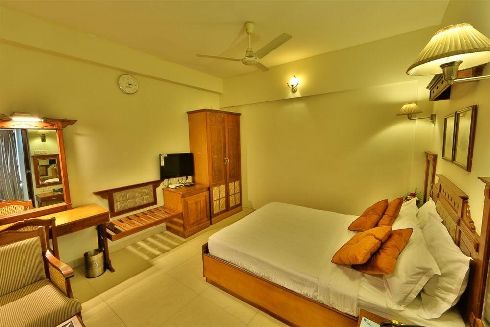 Hotel Fort Queen Kochi Екстер'єр фото