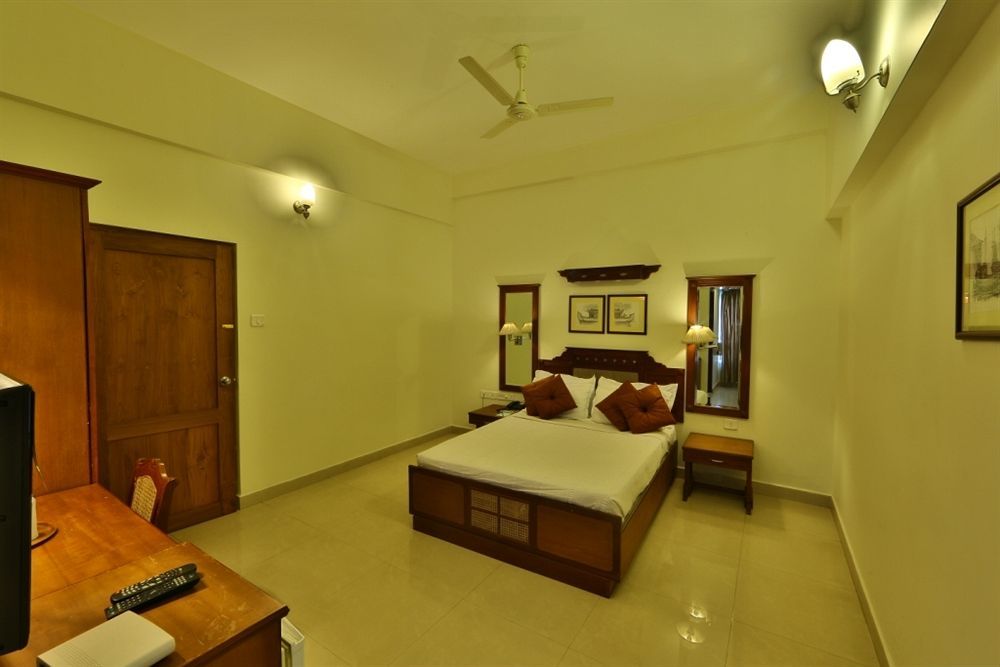 Hotel Fort Queen Kochi Екстер'єр фото