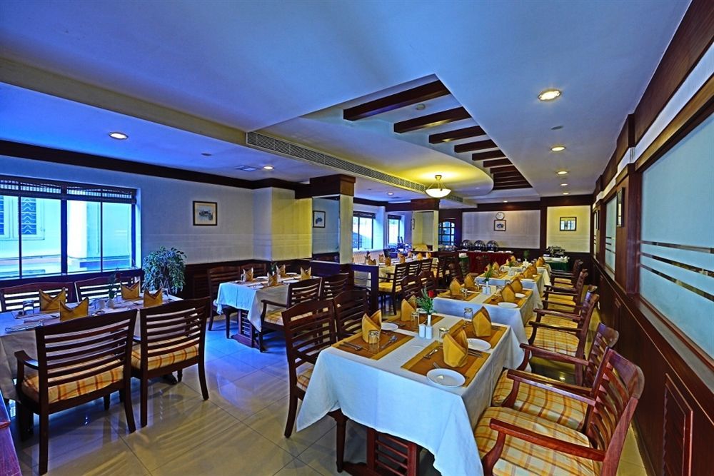 Hotel Fort Queen Kochi Екстер'єр фото