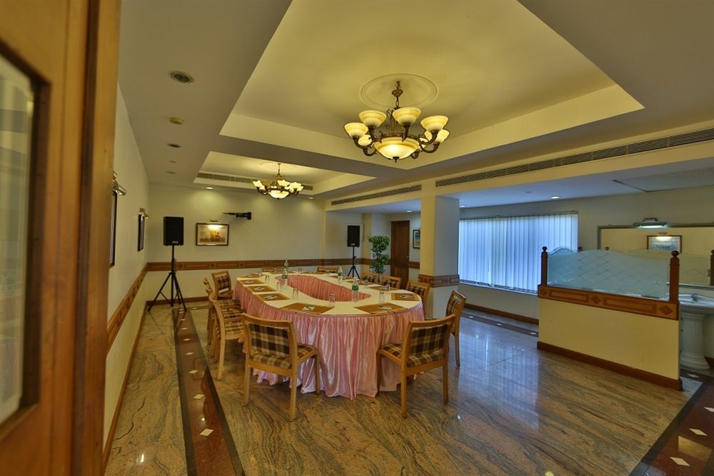 Hotel Fort Queen Kochi Екстер'єр фото
